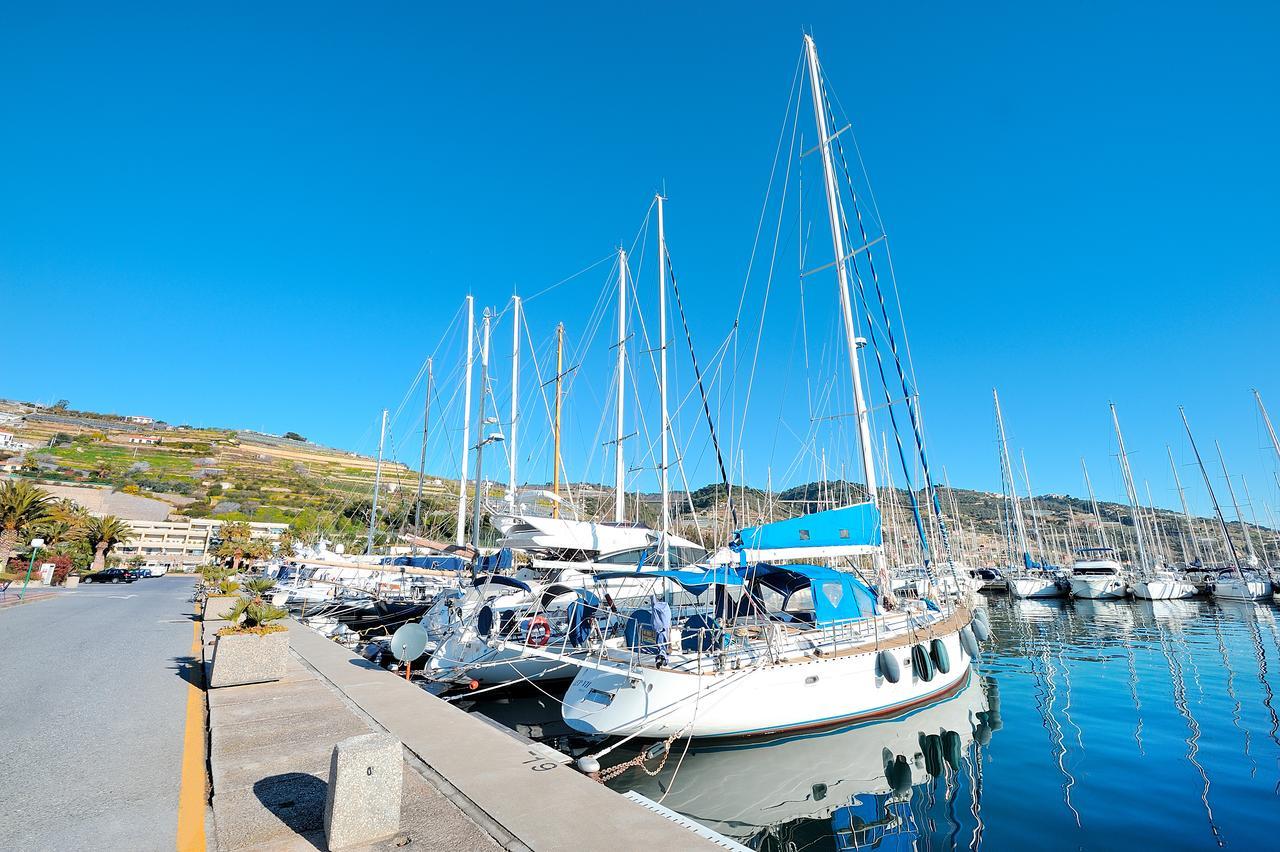 Apartamento Silvia Degli Aregai Santo Stefano al Mare Exterior foto